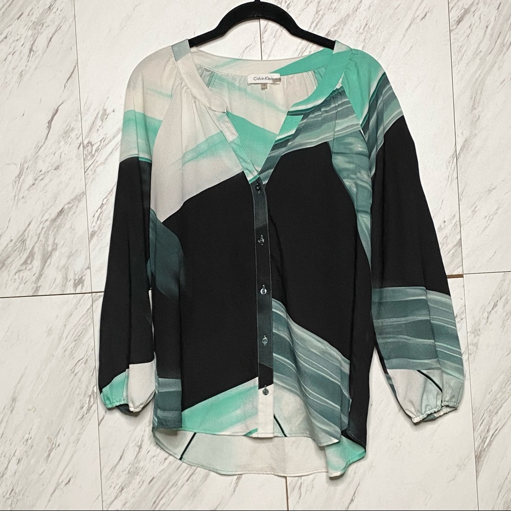 3/$60 Calvin Klein Water Paint Button Blouse SZ M